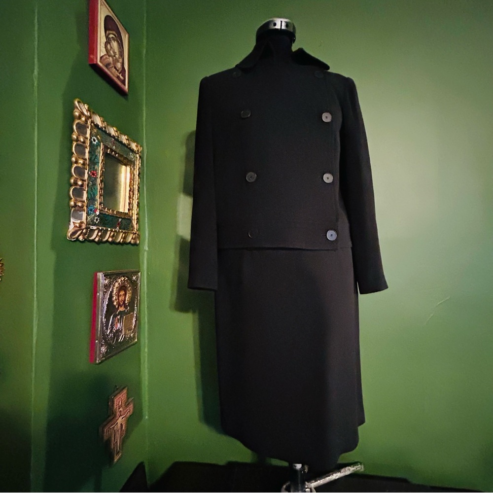 Amazing Vintage Y2K Talbot’s Black Crepe 2 Pc Dress Suit sz 4 Petite